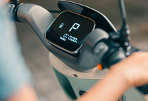 Giới Trẻ Việt Nam Đang Chuộng Xe Máy Điện – Xu Hướng Di Chuyển Hiện Đại